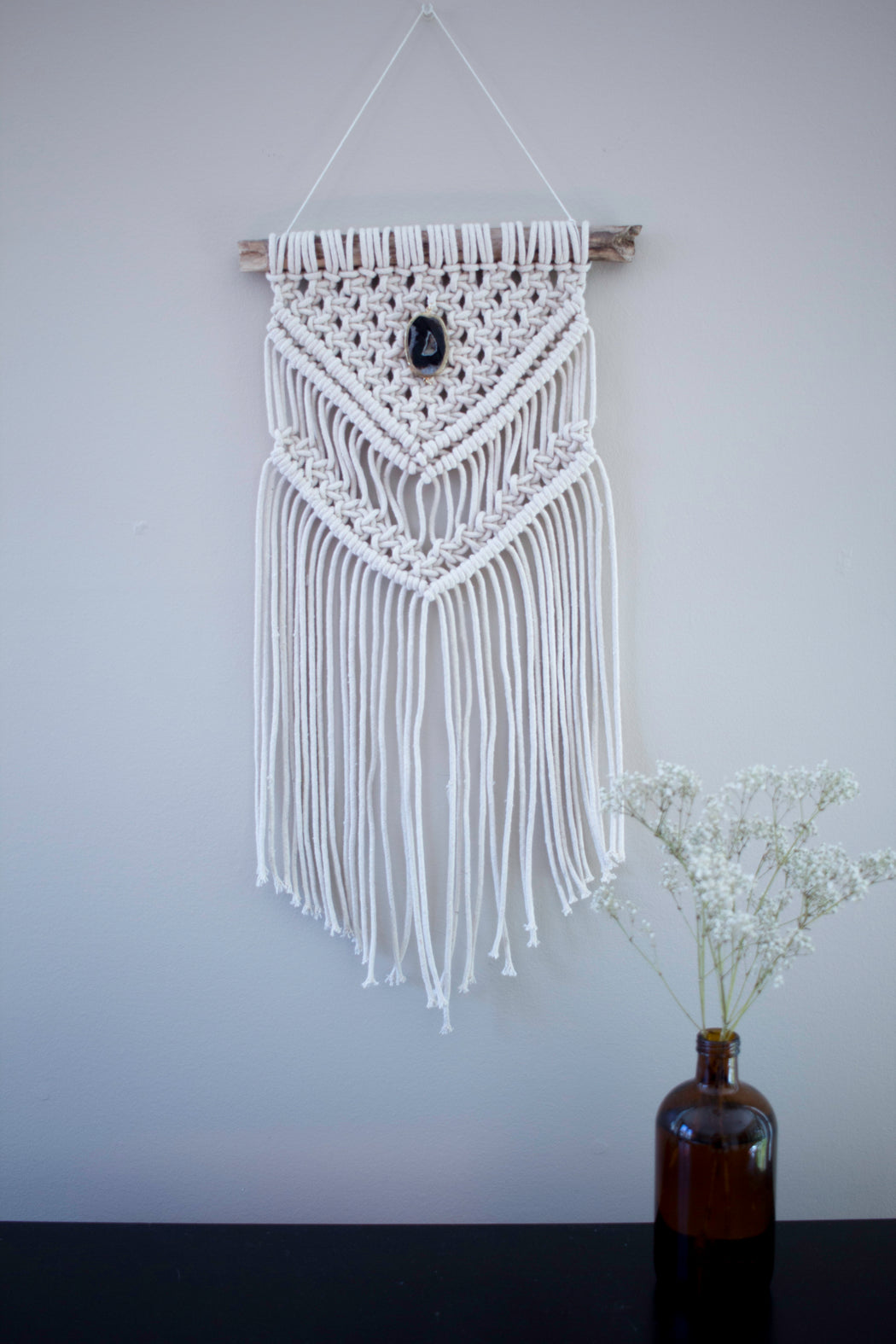 Medium Macrame Wall Hanging 100% Cotton Rope and Agate Slice